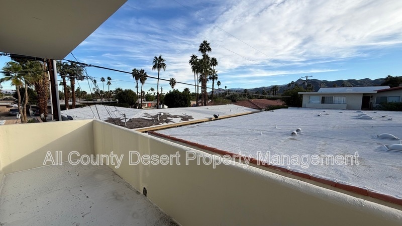 Building Photo - 550 El Cielo Rd