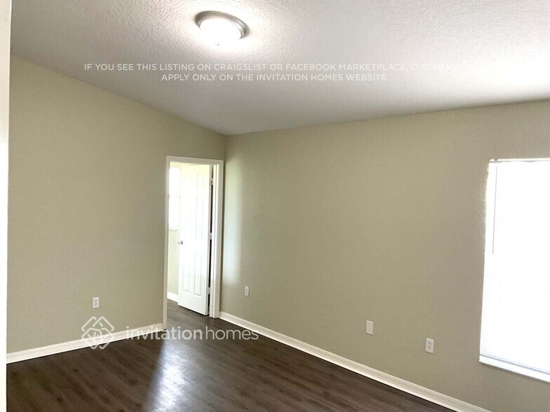 Building Photo - 1077 Merrimack Blvd