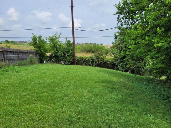 Building Photo - 4604 Acorn Creek Trail