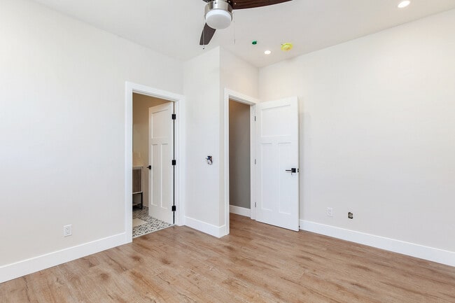 Building Photo - 3318 Fourth Ave