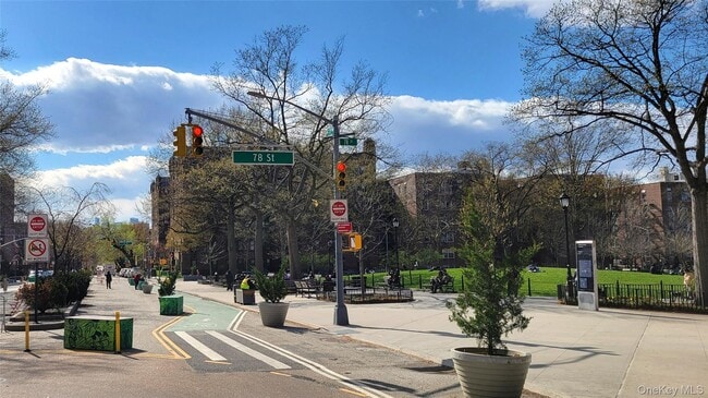 Building Photo - 82-19 Northern Blvd