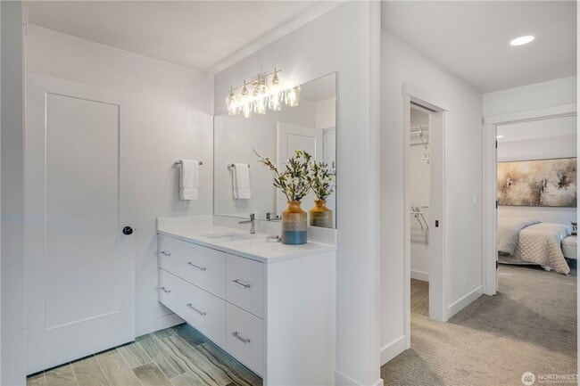 Building Photo - Modern Farmhouse Luxury in Coveted Matthews Beach Available NOW!