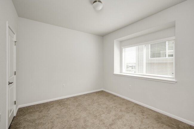 Building Photo - 9706 Whisper Willow Blvd
