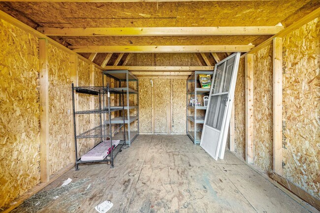 Building Photo - 1409 Janet Way Dr