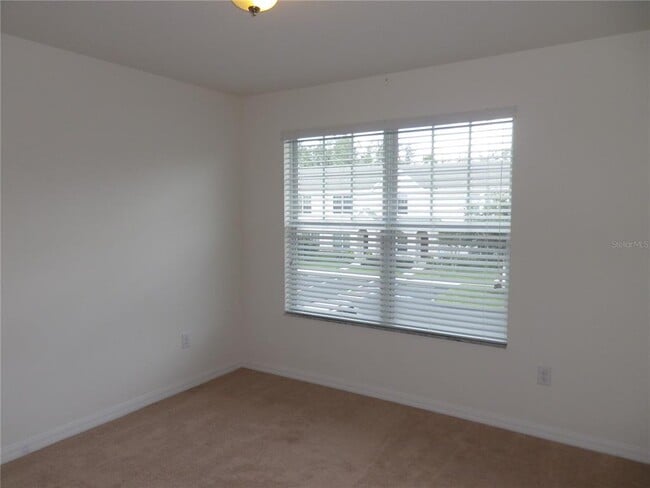 Building Photo - 15965 Fishhawk View Dr