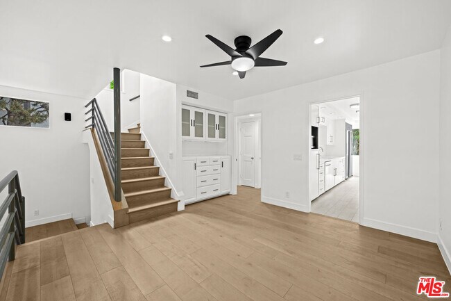 Building Photo - 17088 Palisades Cir