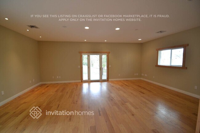 Building Photo - 27837 Ridgegrove Dr