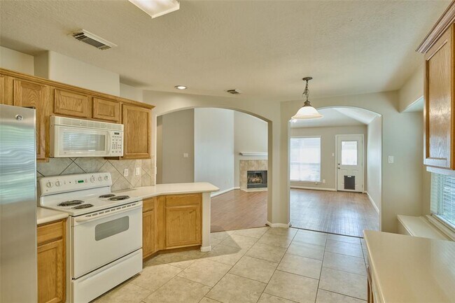 Building Photo - 3733 Breckenridge Dr