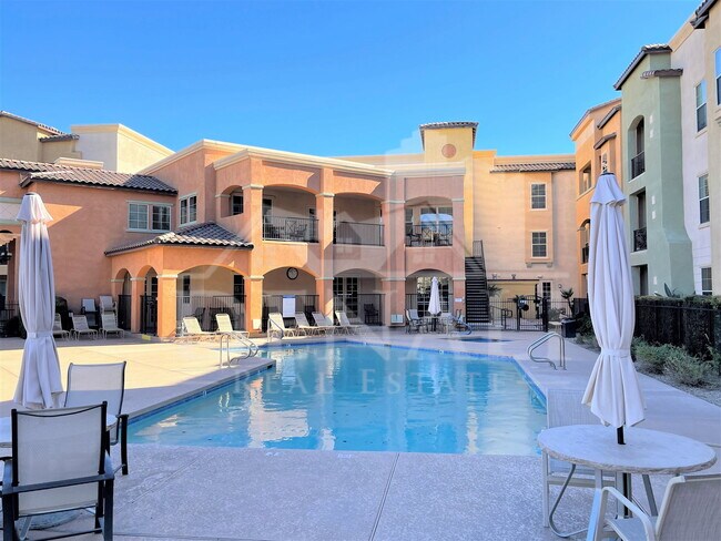 Building Photo - 14575 W Mountain View Blvd