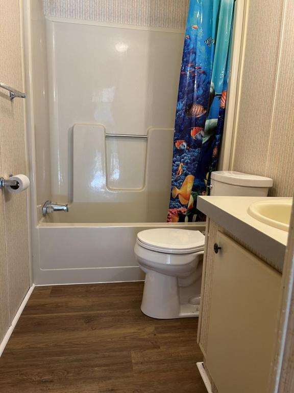 Building Photo - 470 Rentzel Rd