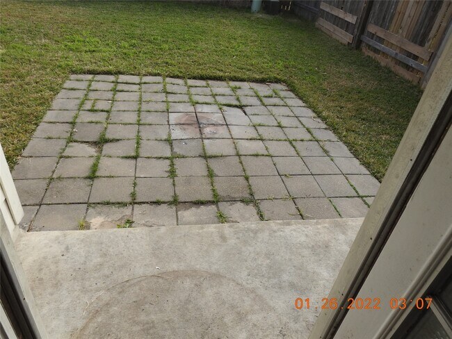 Building Photo - 24227 Silversmith Ln