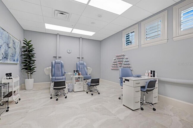 Building Photo - 14008 Black Beauty Dr