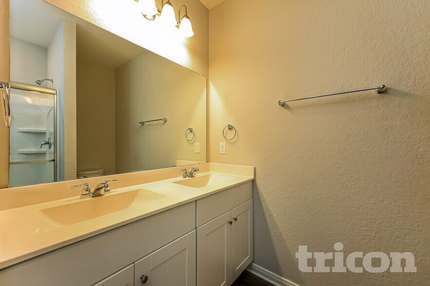 Building Photo - 7410 Boa Holw