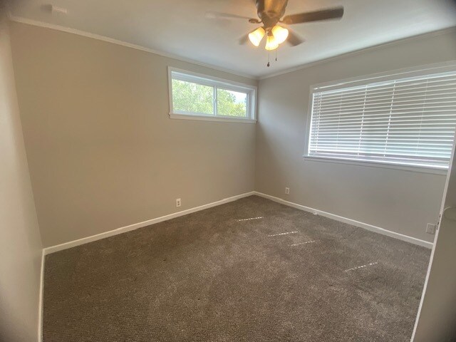 Building Photo - 2918 Sunset Rd