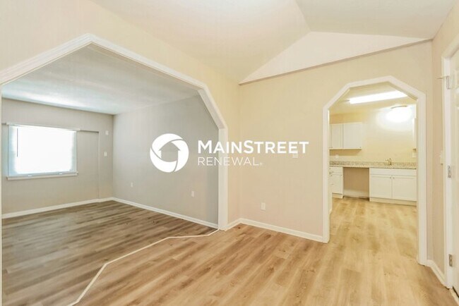 Building Photo - 3 Bedroom Pet-Friendly Home in Kansas City...