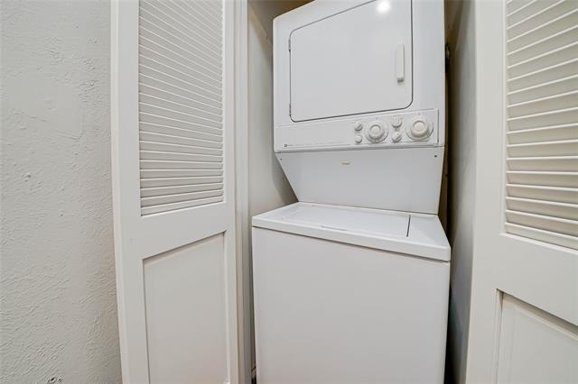 Building Photo - 3605 Brown St