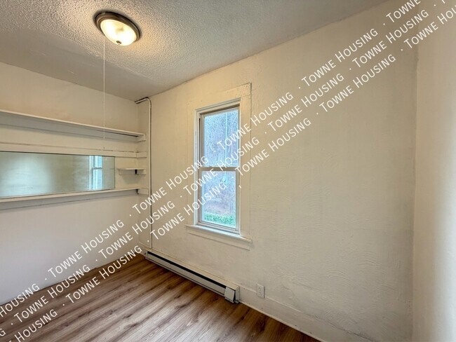 Building Photo - 155 Germain St