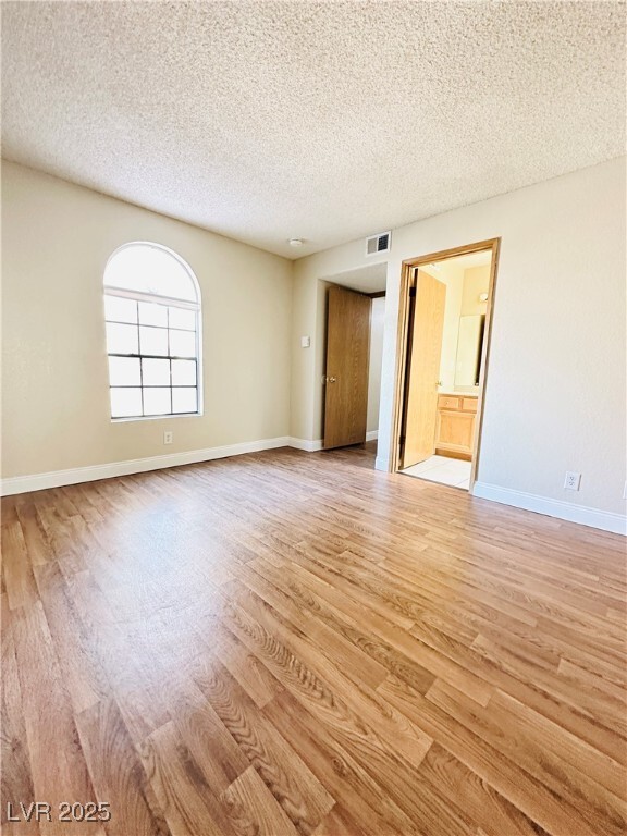 Building Photo - 2977 Juniper Hills Blvd
