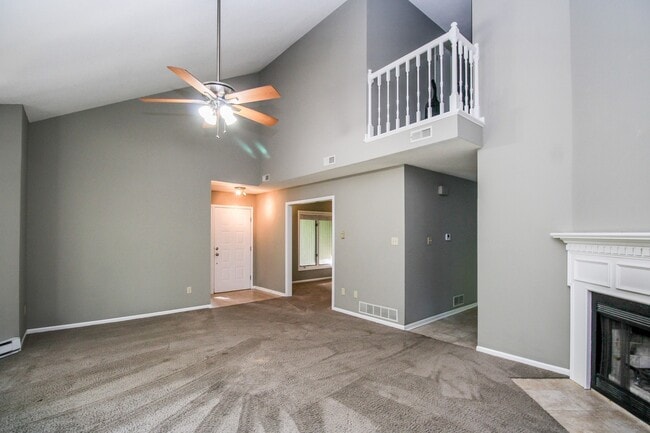 Building Photo - Beautiful Single Family Home located in South Columbia
