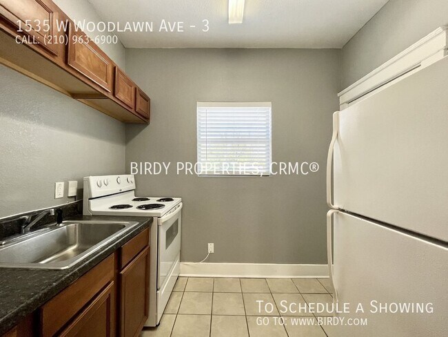 Building Photo - 1535 W Woodlawn Ave