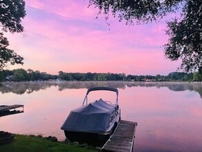 Building Photo - 6504 Buckshore Dr