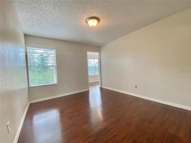 Building Photo - 5144 Conroy Rd