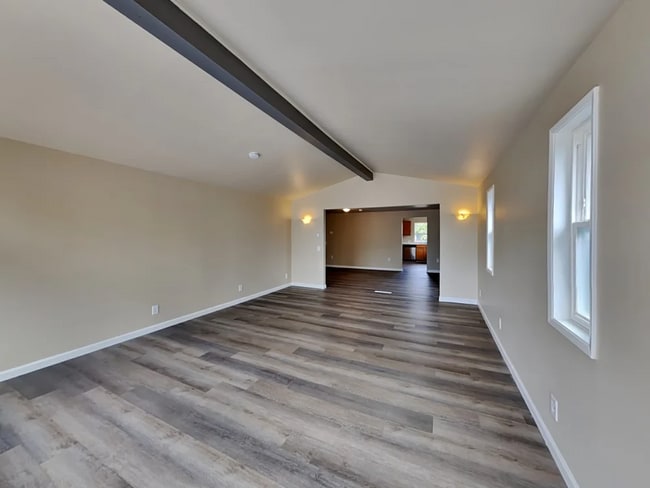 Building Photo - 7734 S Mission Dr