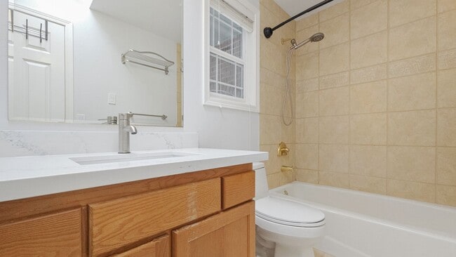 Building Photo - Spacious Updated 4 Bedroom Home with 3 Car Garage