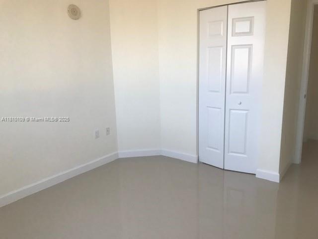 Building Photo - 1745 E Hallandale Beach Blvd