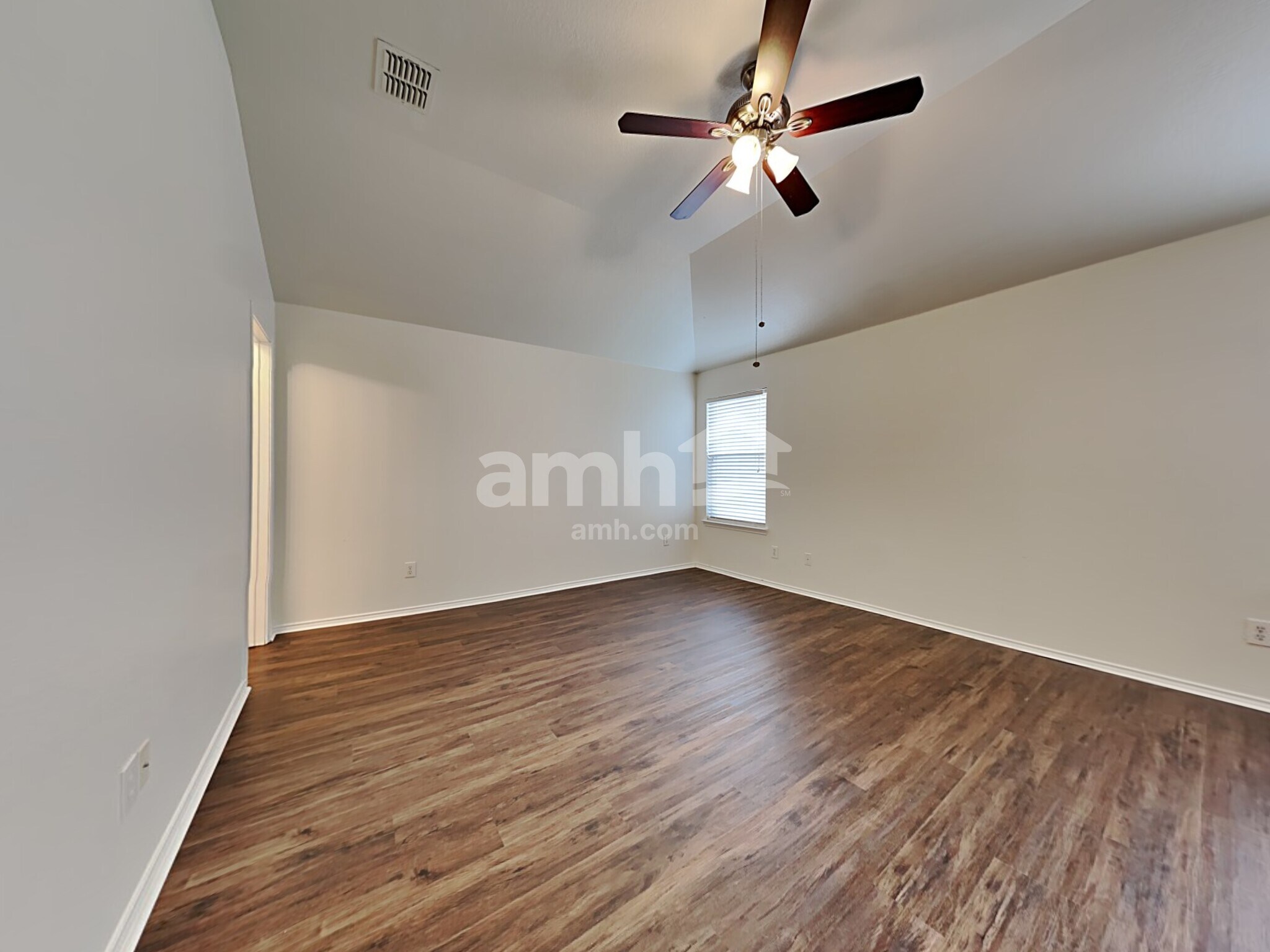 Building Photo - 11909 Grizzly Bear Dr