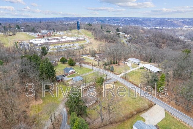 Building Photo - 600 Camp Meeting Rd