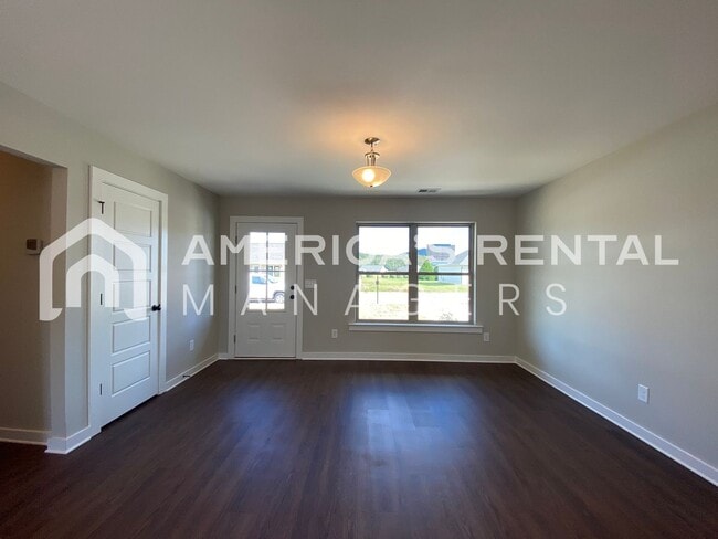 Building Photo - Home for Rent in Talladega, AL...Available to View with 48-hour notice!!!