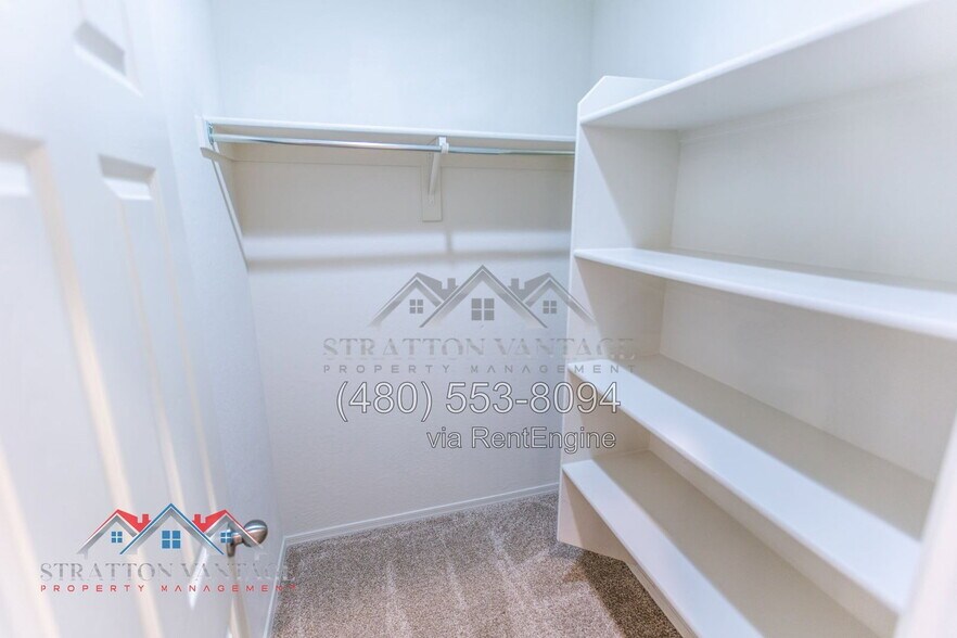 Building Photo - 24530 W Flores Dr