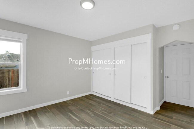 Building Photo - Updated Three Bedrom Home in Brentwood-Darlington!