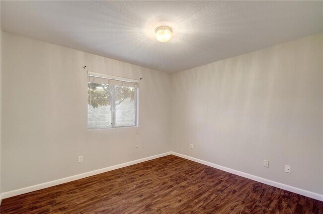 Building Photo - 7509 Spivey Dr
