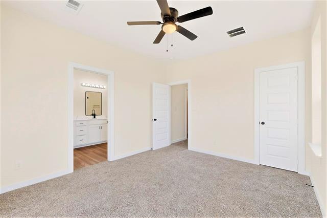 Building Photo - 3002 Rochester St