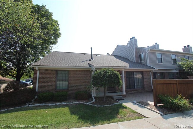 Primary Photo - 40053 Crosswinds Rd