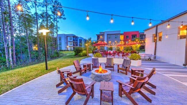 Building Photo - 13800 Egrets Nest Dr