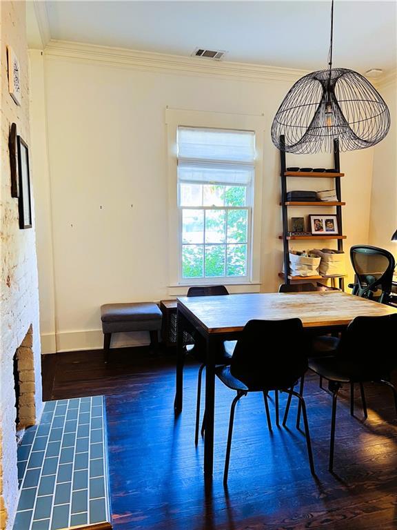 Building Photo - 322 4th Ave