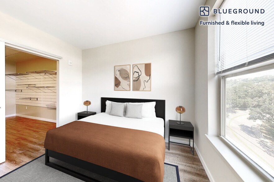 Building Photo - 79 Alexander St