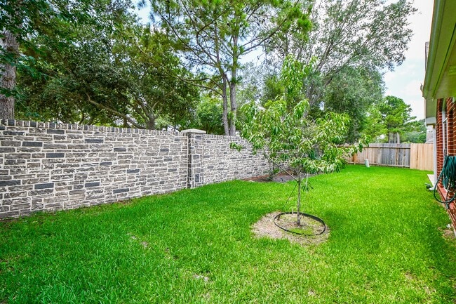 Building Photo - 24019 Hackberry Creek Dr