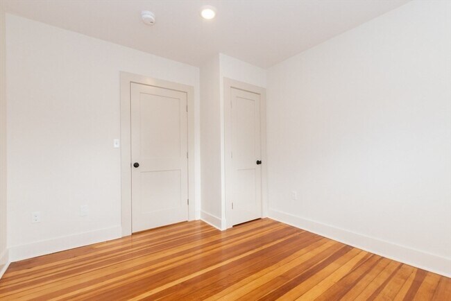 Building Photo - 55 Kiely Rd