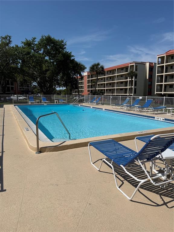 Building Photo - 9433 Harbor Greens Way