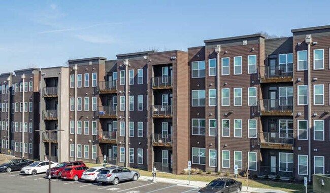 Building Photo - 1001 Marshall Ave