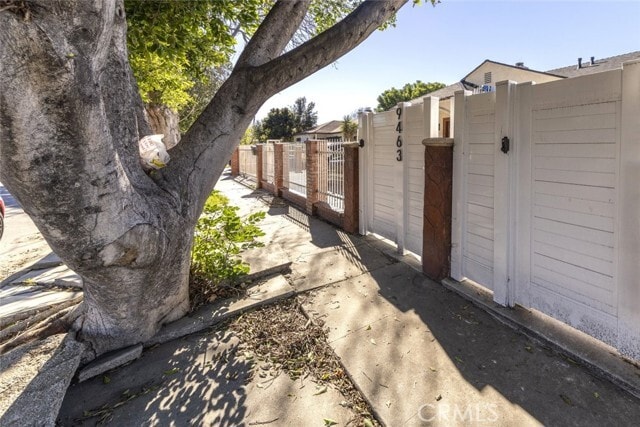 Building Photo - 9465 Dorrington Ave