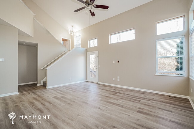 Building Photo - 1497 Westbrook Dr