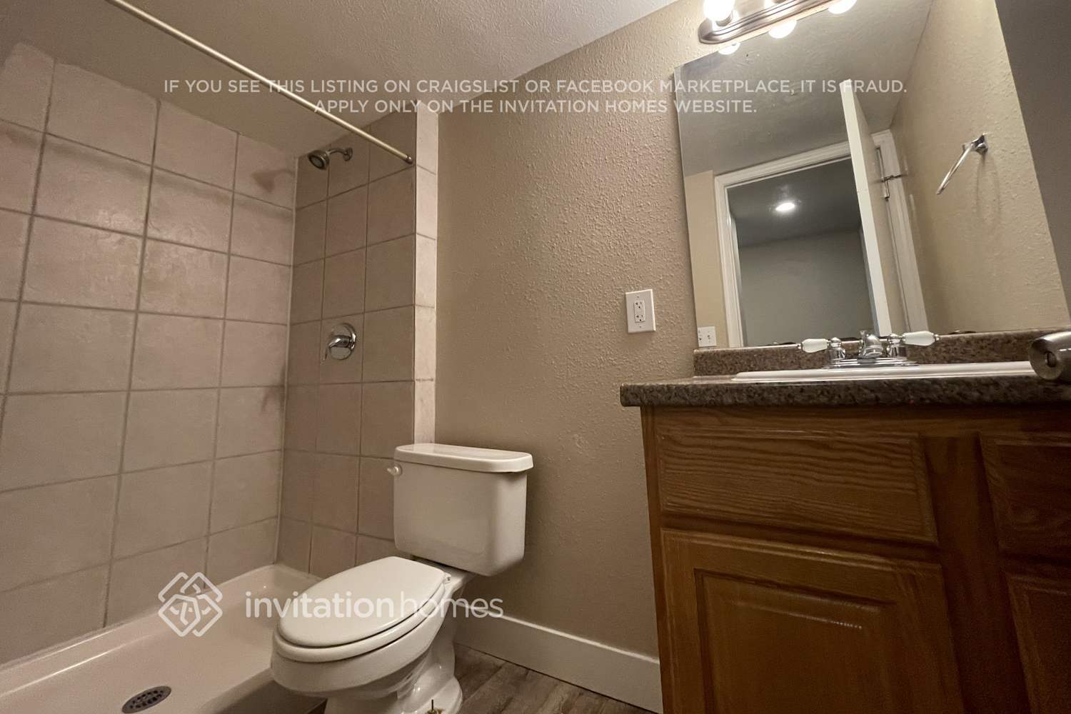 Building Photo - 575 Longfellow Ln