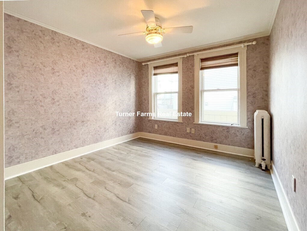 Building Photo - 11 Bowdoin St