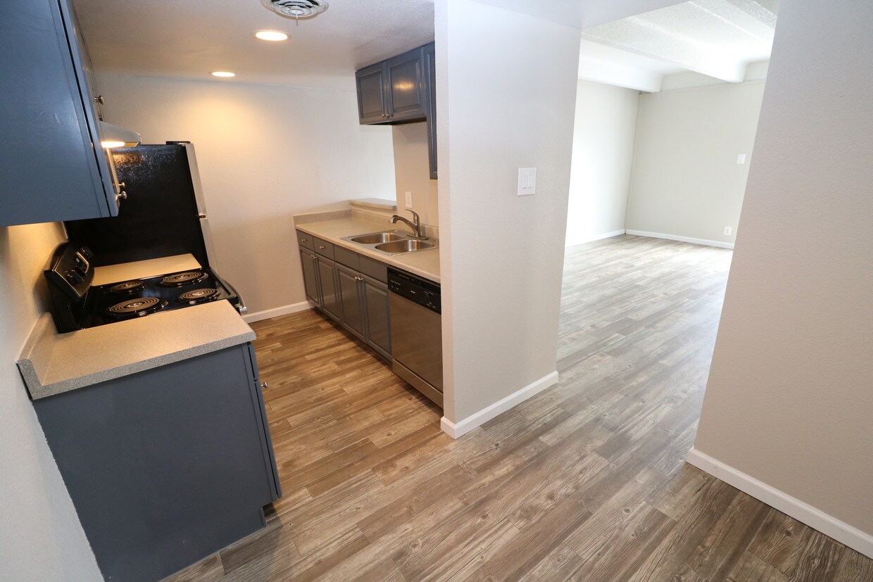 Uptown Square Albuquerque Nm Apartment Finder