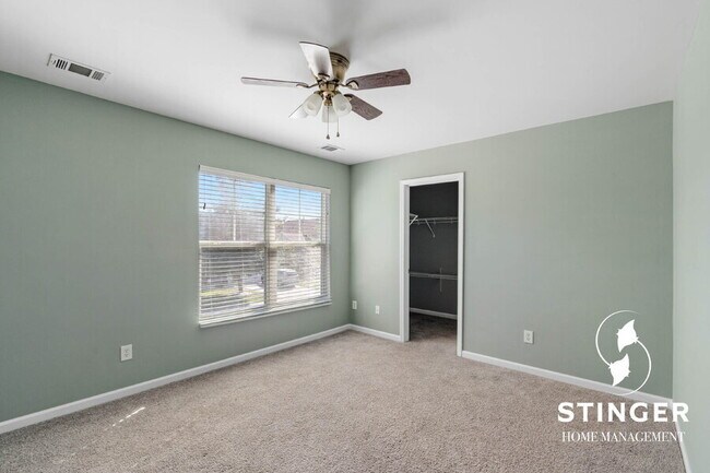 Building Photo - 6 Whitewater Way
